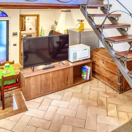 Apartamento Mario With Garden