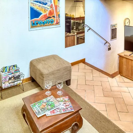 Apartment Mario With Garden Levanto