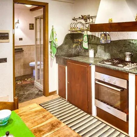 Mario With Garden Levanto